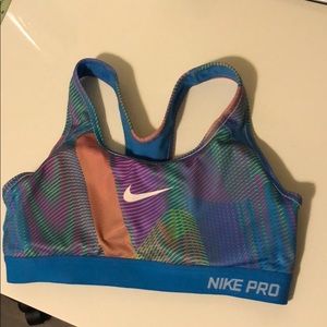 Nike Pro Sports Bra